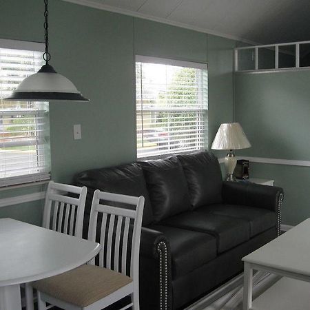 Tropical Palms Premium Two-Bedroom Loft Cottage 77 올랜도 외부 사진